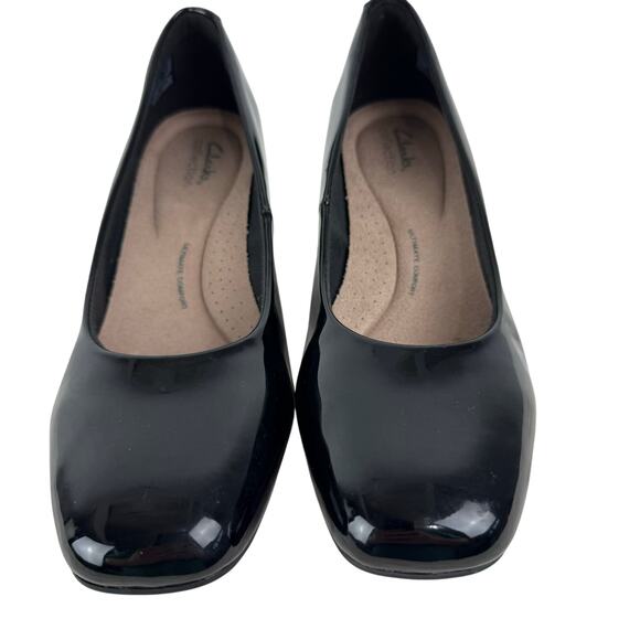 CLARK'S ULTIMATE COMFORT KYNDALL SQUARE TOE HEELS IN BLACK PATENT NWOB‎ SIZE 9 - Picture 3 of 14